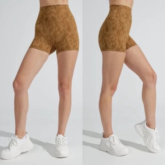 Buffbunny Confidential Athletic Shorts Carheart brown/tan size XXS - Picture 1 of 4